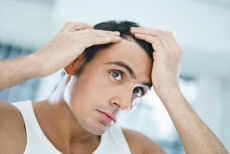I 5 cibi che aiutano a contrastare la caduta dei capelli