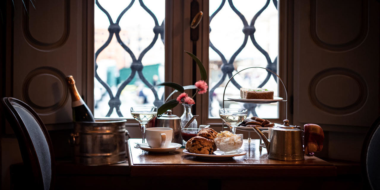 Vivi Bistrot, scones e nuovi infusi per un tea time in stile british